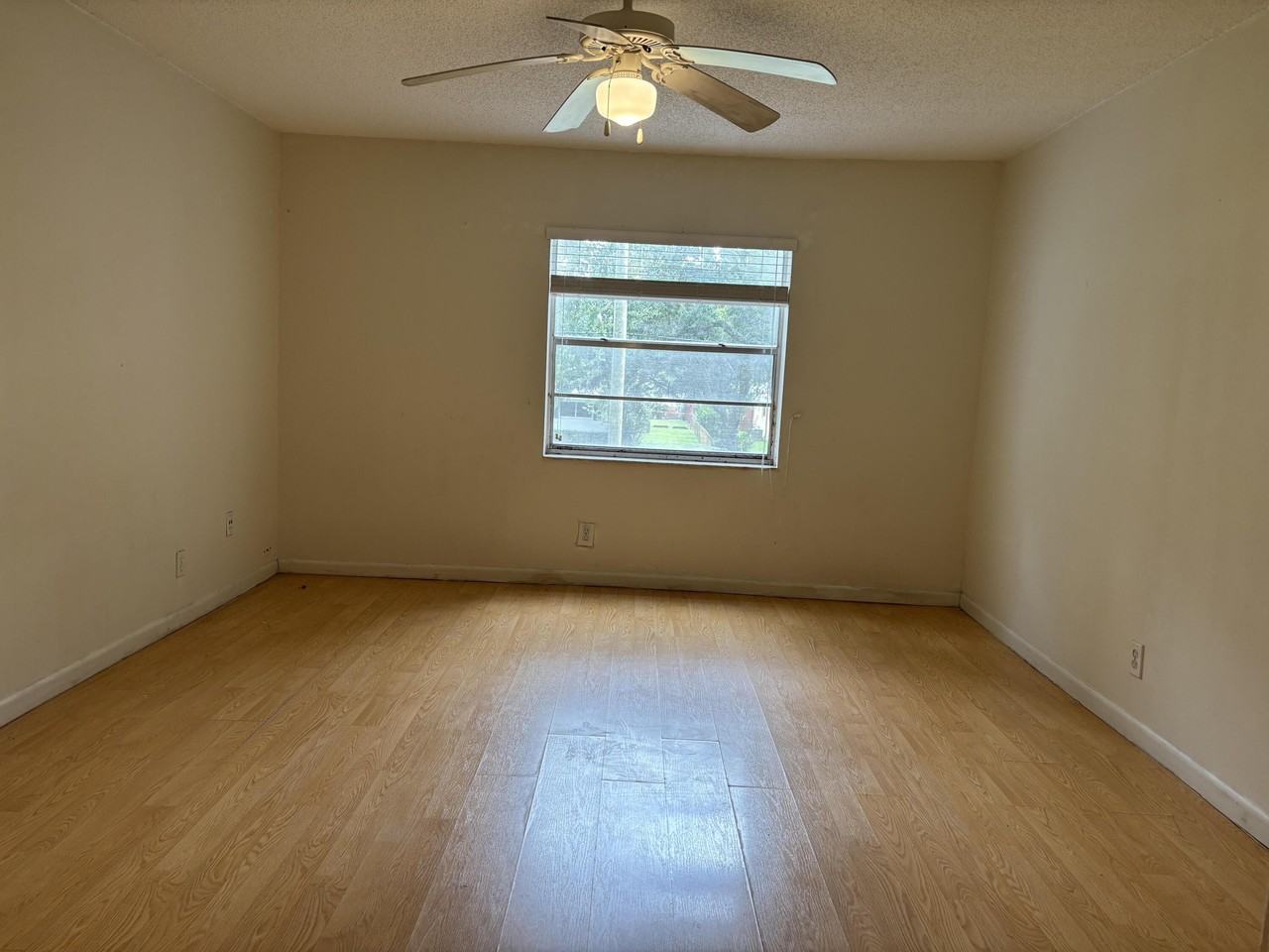 7501 Nw 16th St #3207 - Photo 4 of 9