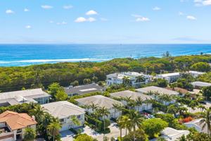 featured image of 444 Ne Wavecrest Way