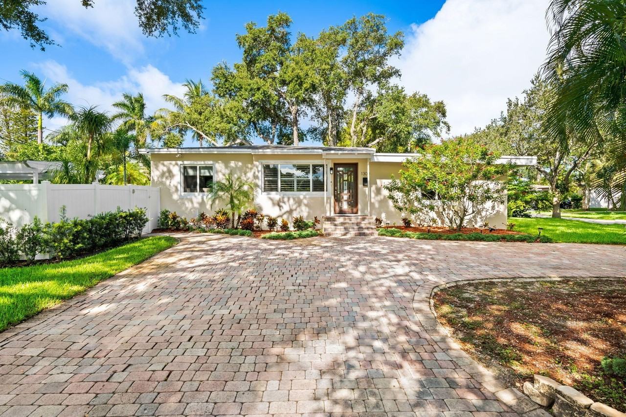 1300 Sw 17th St - Photo 4 of 24