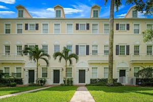 featured image of 241 E Thatch Palm Cir