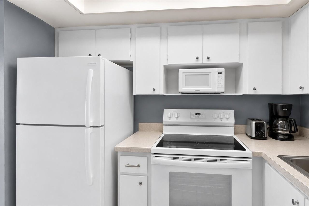 10000 Meridian Way N #15 - Photo 6 of 12