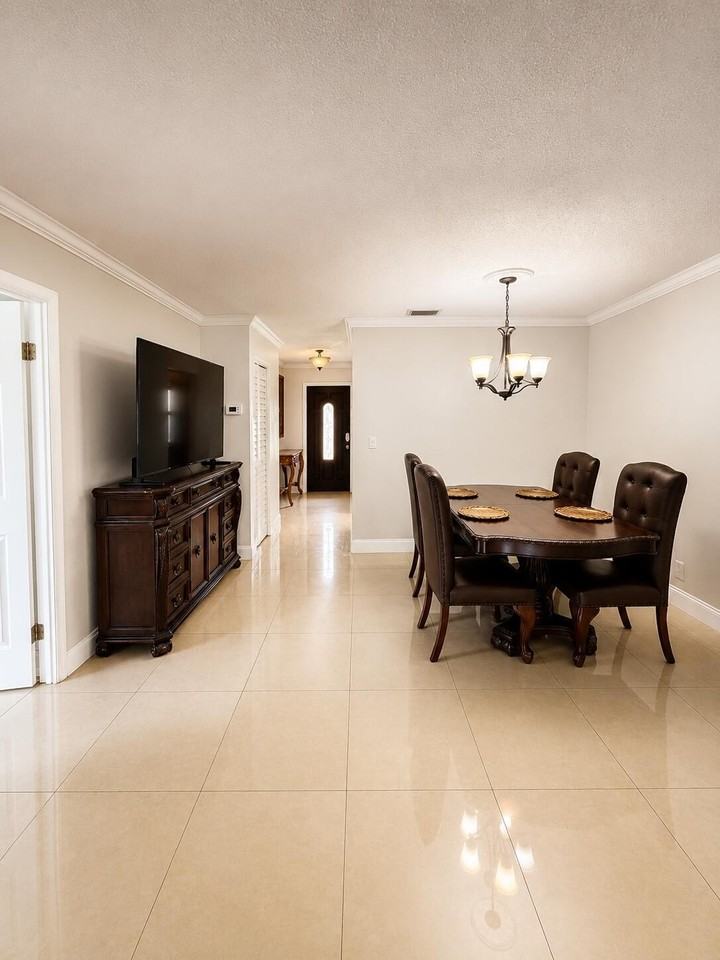 157 Lake Anne Dr - Photo 4 of 21