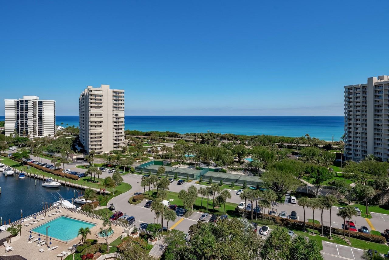 4101 N Ocean Blvd - Photo 4 of 40