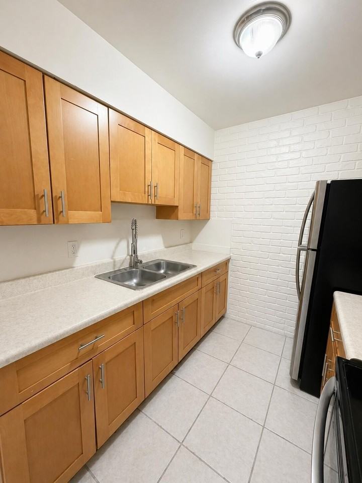 4151 Nw 30th Ter #3 - Photo 3 of 9