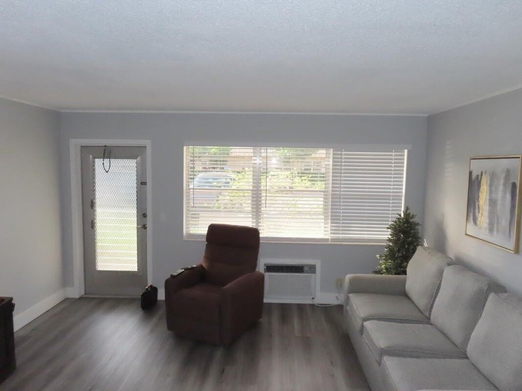 101 Hastings G - Photo 7 of 50