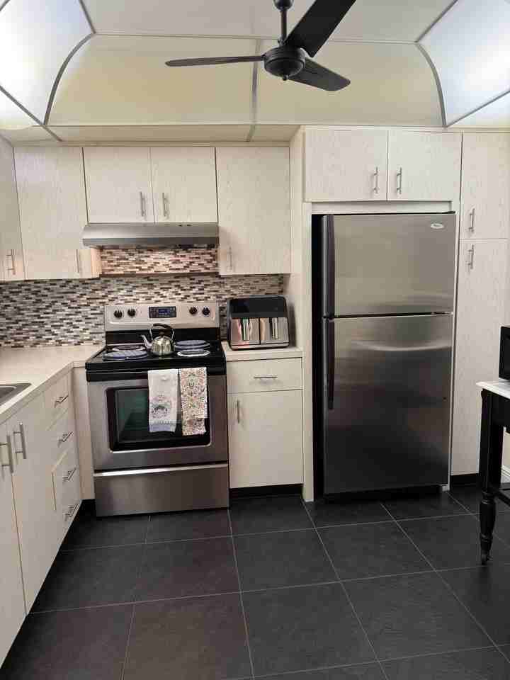 2070 Wolverton D #2070 - Photo 4 of 19