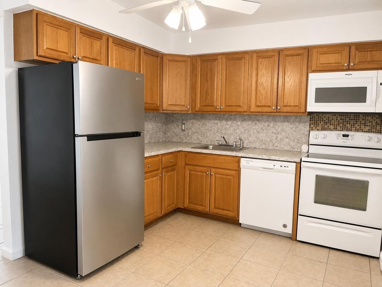 9440 Sw 51st St - Photo 6 of 20