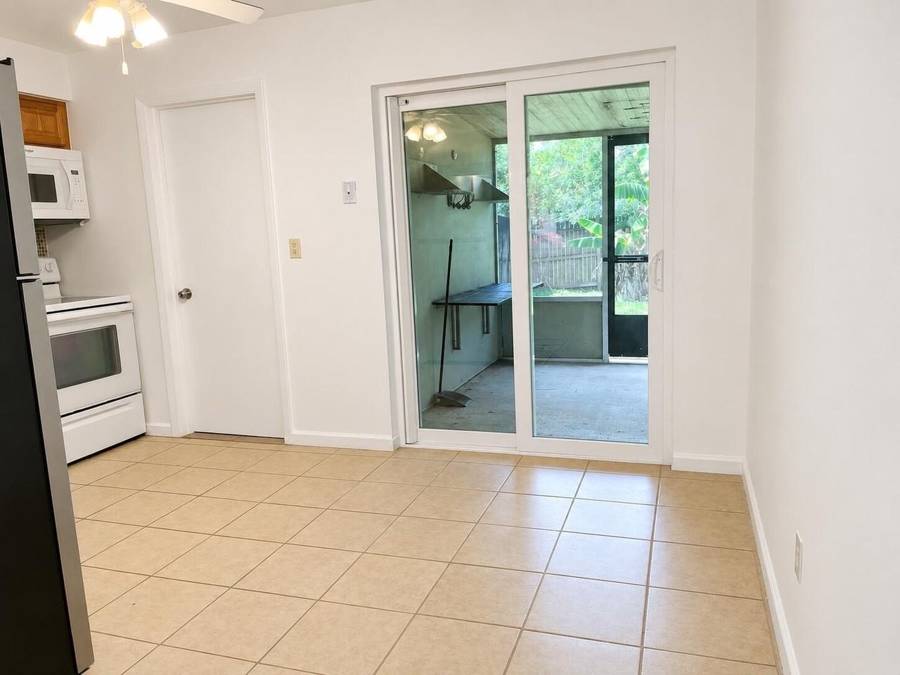 9440 Sw 51st St - Photo 7 of 20