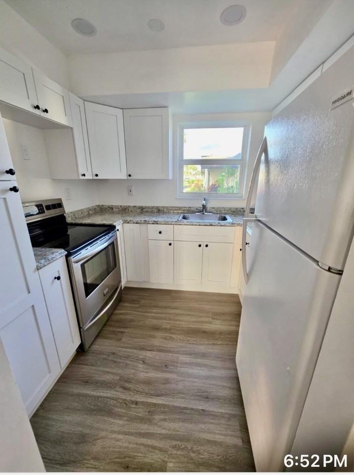 2965 Ashley Dr W #I - Photo 3 of 13