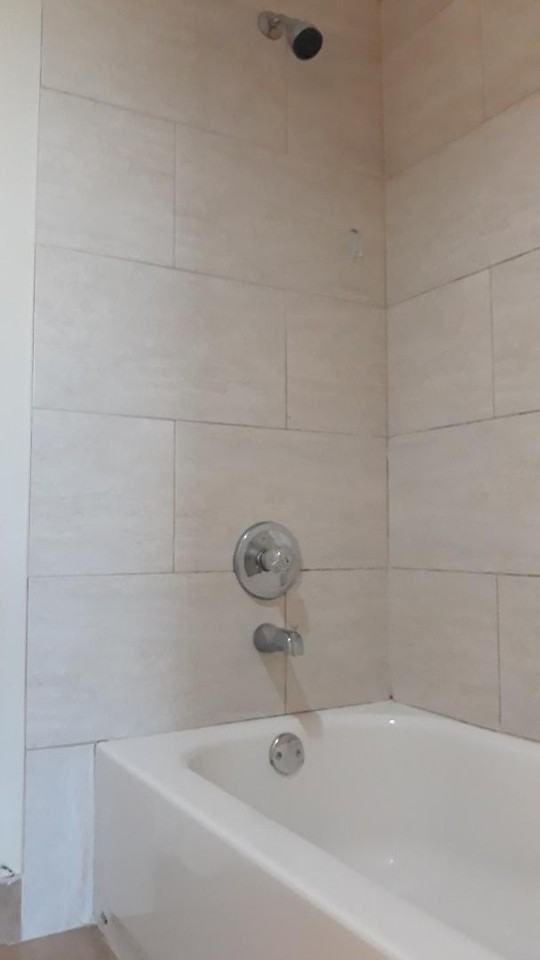 1081 Coral Club Dr - Photo 7 of 28