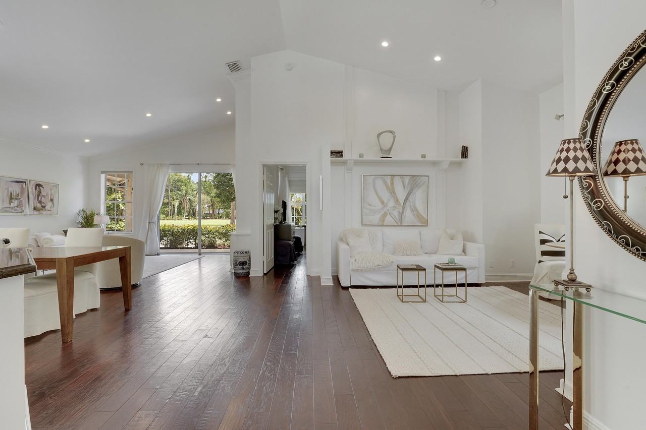 13810 Crosspointe Ct - Photo 4 of 50