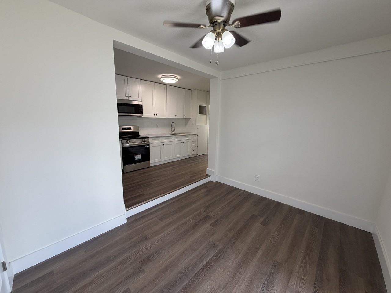 110 Ne Monroe Cir N #4 - Photo 4 of 14