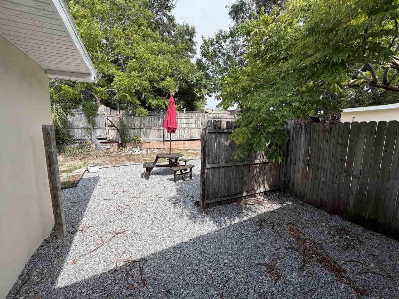110 Ne Monroe Cir N #4 - Photo 3 of 14