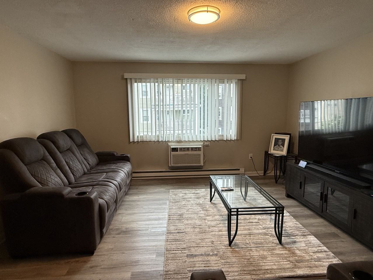 56 Seymour St #5 - Photo 5 of 11