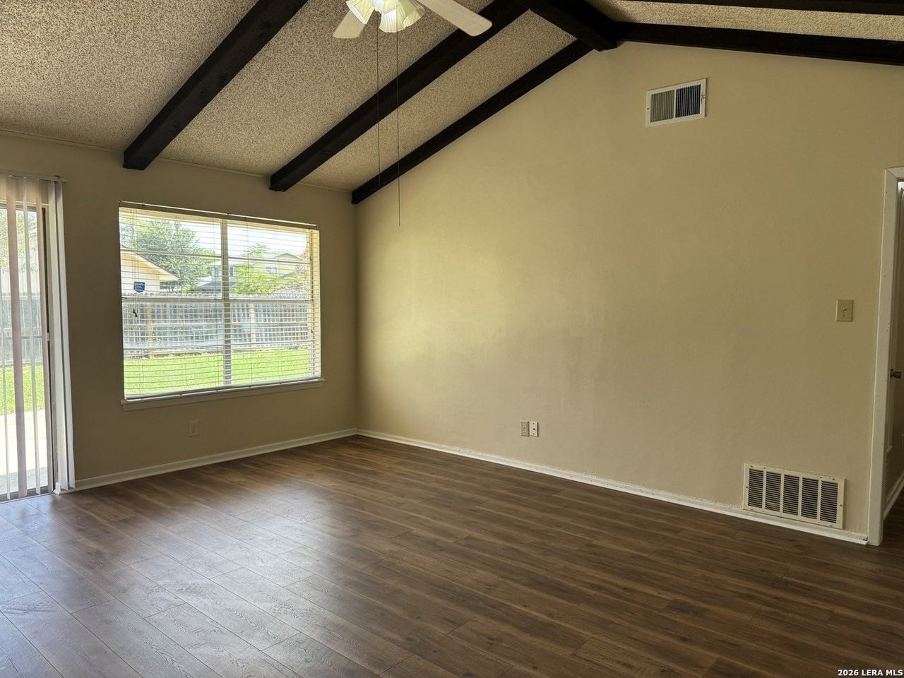 6919 Moon Lake Dr - Photo 5 of 24