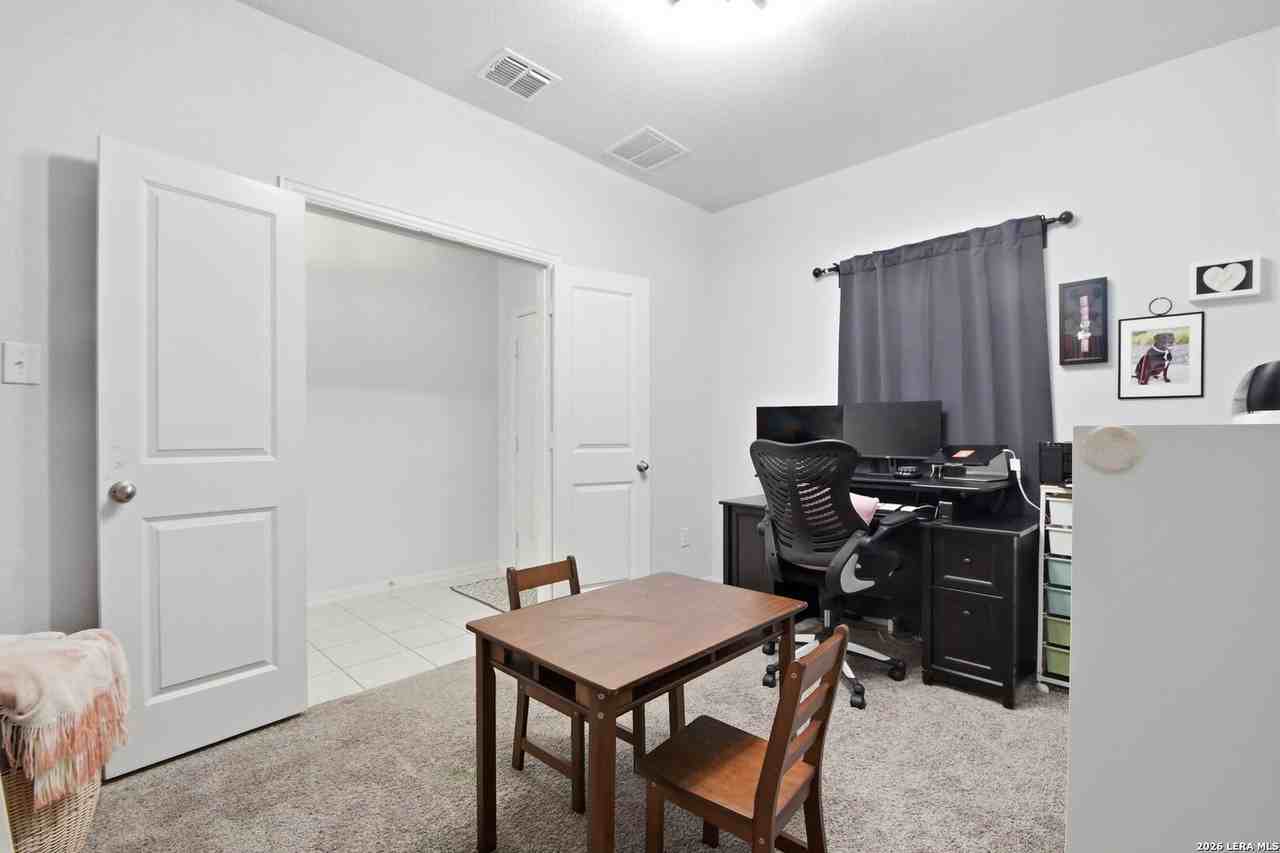 337 Hunters Rnch E - Photo 5 of 28