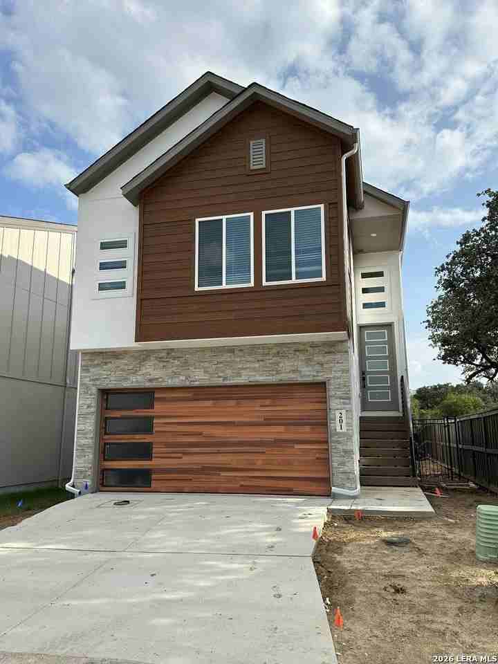 20675 Huebner Rd #201 - Photo 3 of 22