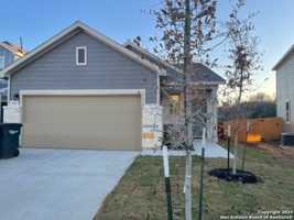 featured image of 122 Canopy Oak Rd