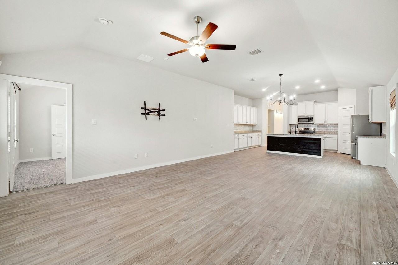 5507 Pearl Vly - Photo 6 of 31