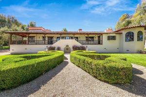 featured image of 5443 Calzada Del Bosque