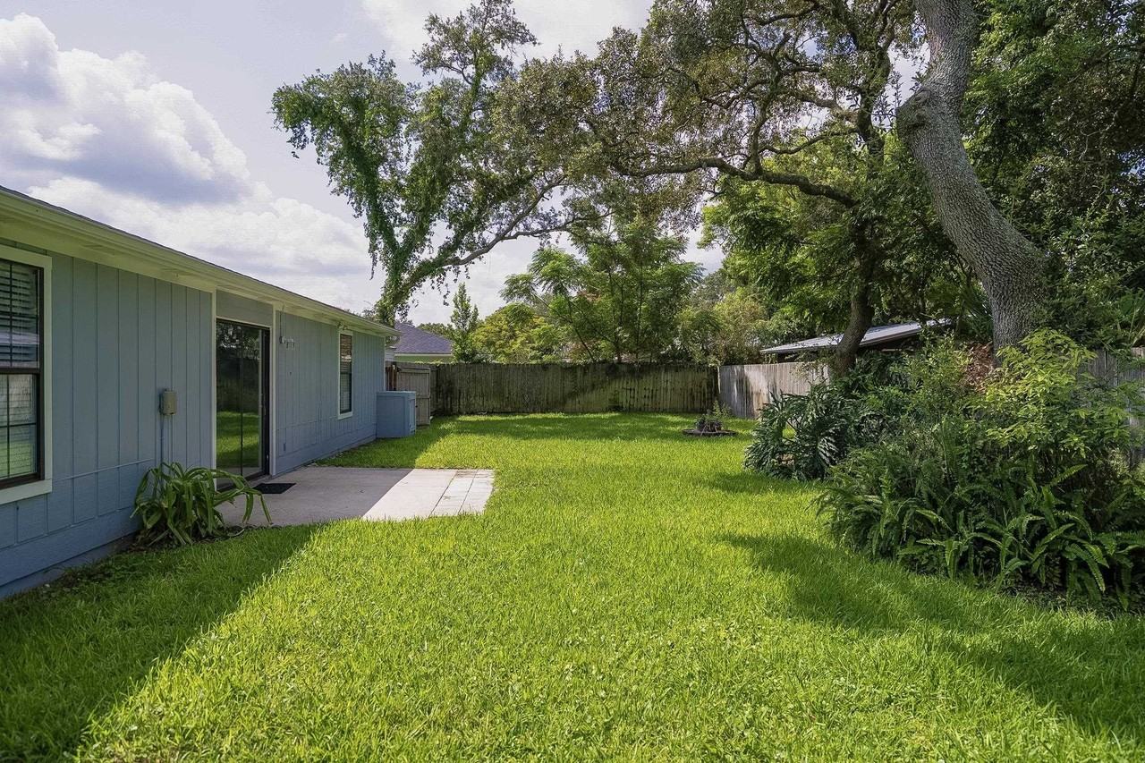 140 Bonita Rd - Photo 5 of 48