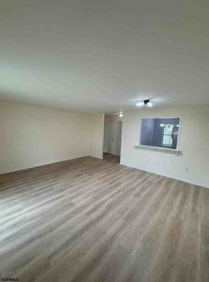 3503 Woodlands Dr #3503 - Photo 5 of 11