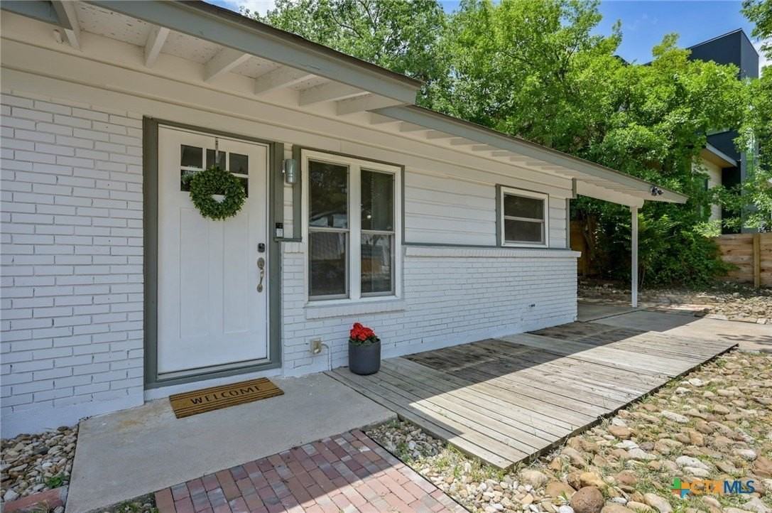 403 Krebs Ln - Photo 2 of 27