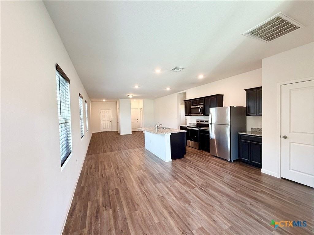 360 Bell Rings Dr - Photo 2 of 10