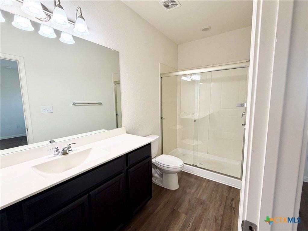 360 Bell Rings Dr - Photo 4 of 10