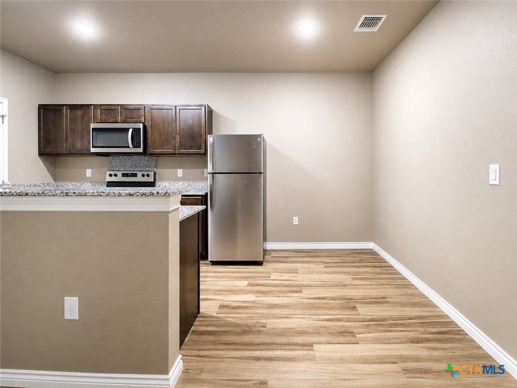 1204 N 18th St #A3 - Photo 6 of 13
