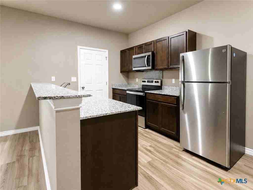 1204 N 18th St #A3 - Photo 7 of 13