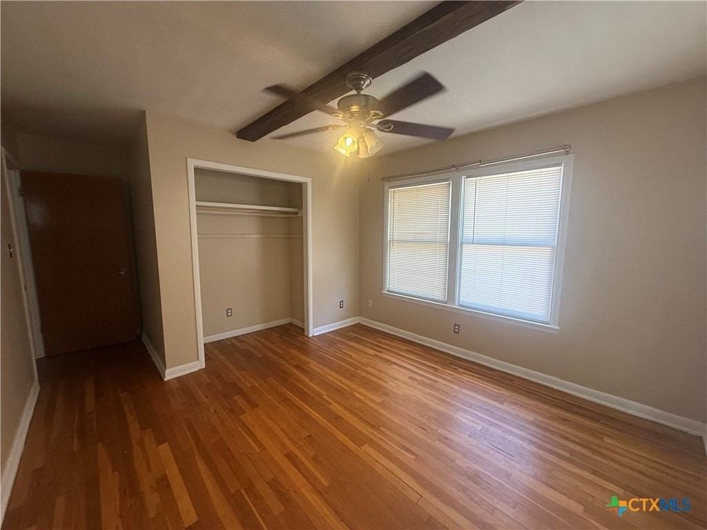 1105 Sycamore St - Photo 7 of 14