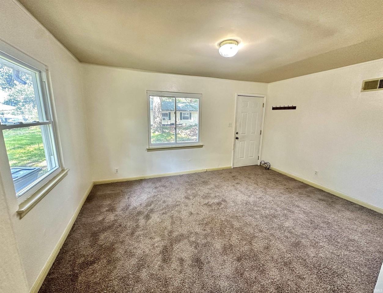 1901 Conlin Ave #A - Photo 5 of 12