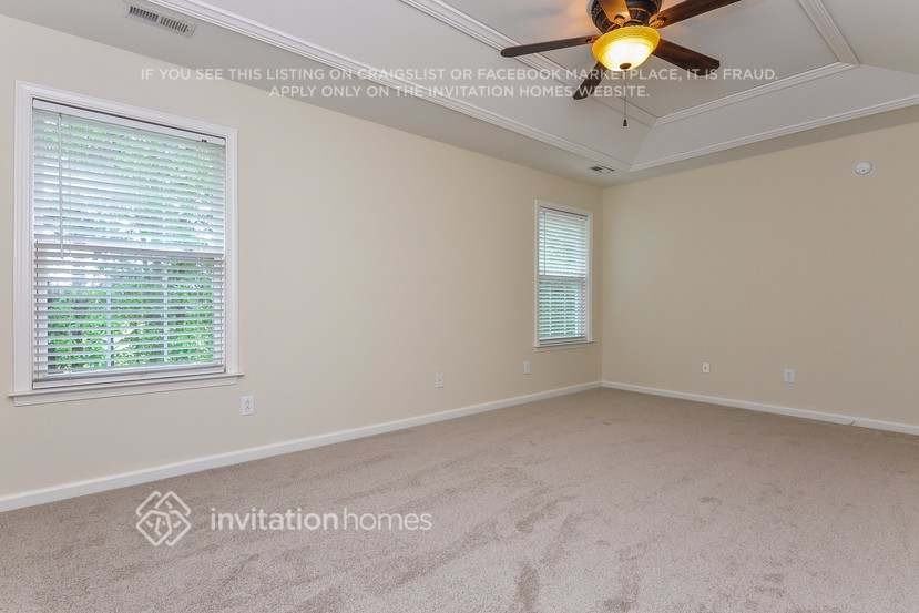 5600 Keowee Way - Photo 7 of 13