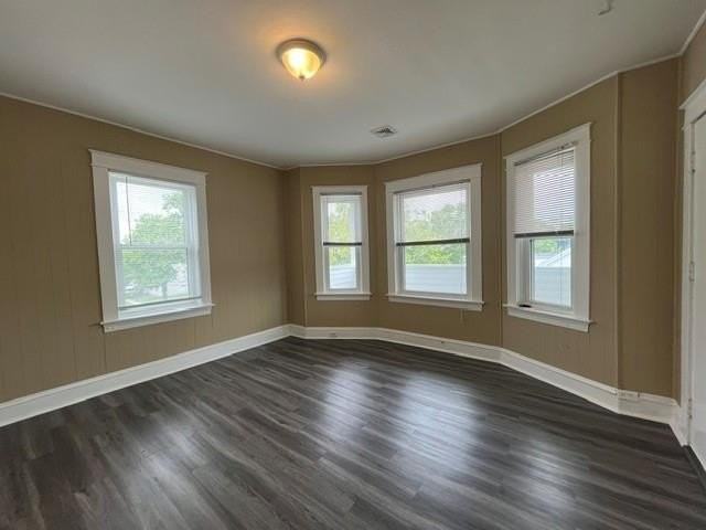 70 Oliver St #3F - Photo 2 of 8