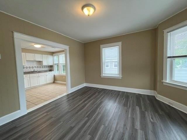 70 Oliver St #3F - Photo 3 of 8