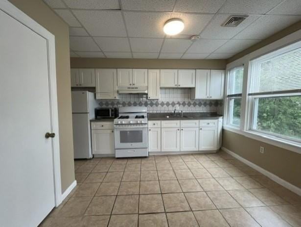 70 Oliver St #3F - Photo 4 of 8