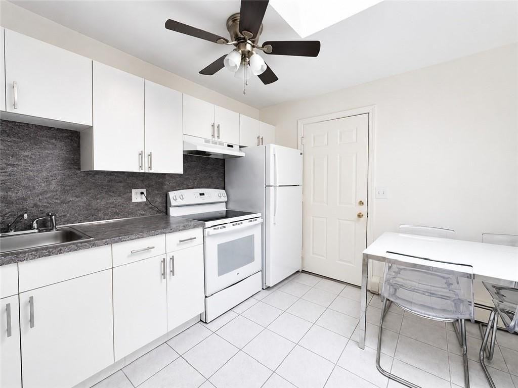 264 Atwells Ave #2L - Photo 4 of 6