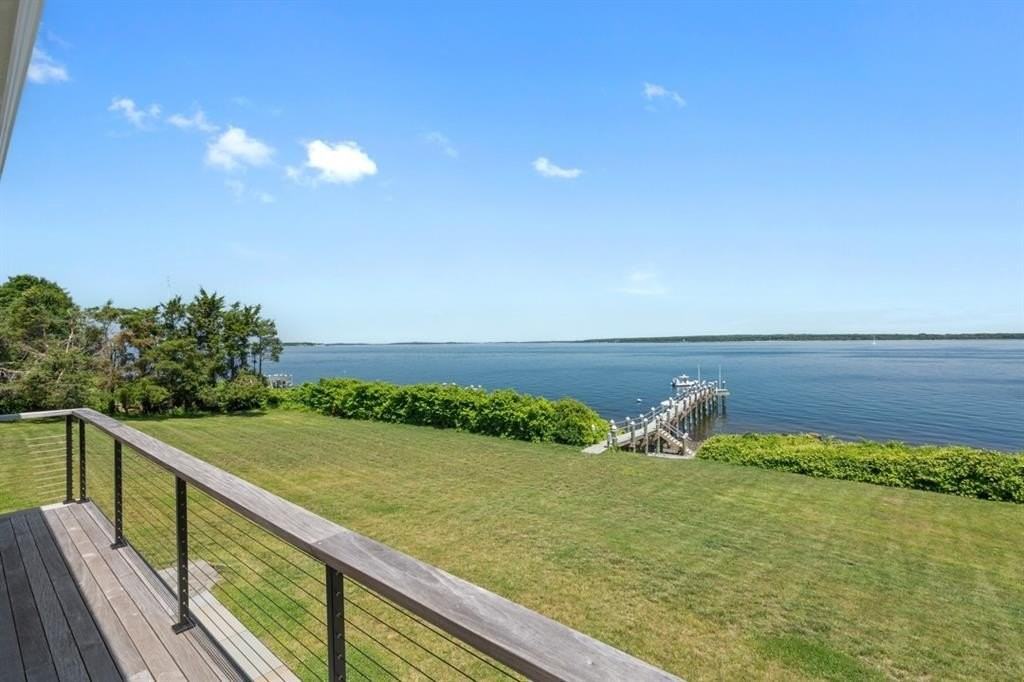 1058 E Shore Rd - Photo 5 of 16