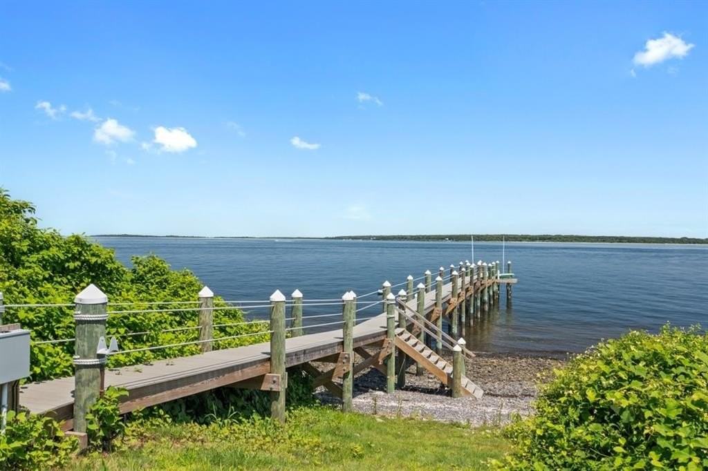 1058 E Shore Rd - Photo 6 of 16