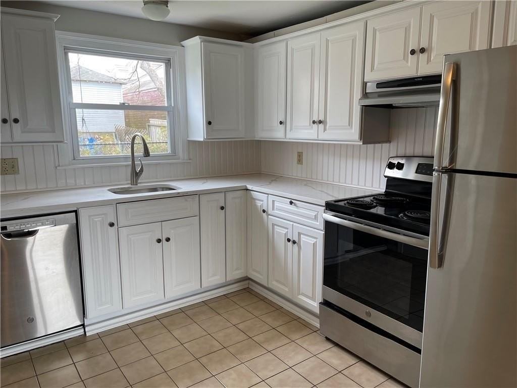 4 Almy Ct #2 - Photo 2 of 12