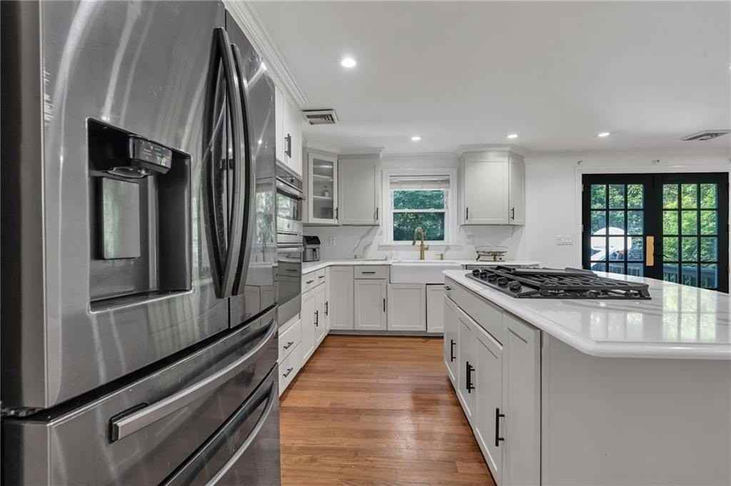 587 Central Ave - Photo 2 of 33