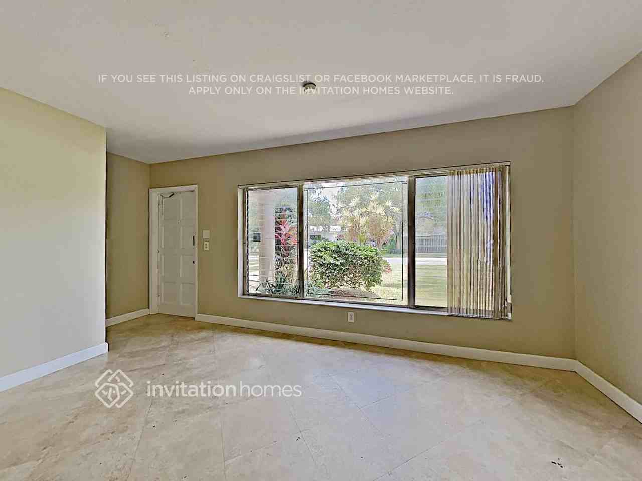 2720 Sw 15th Ct - Photo 3 of 11