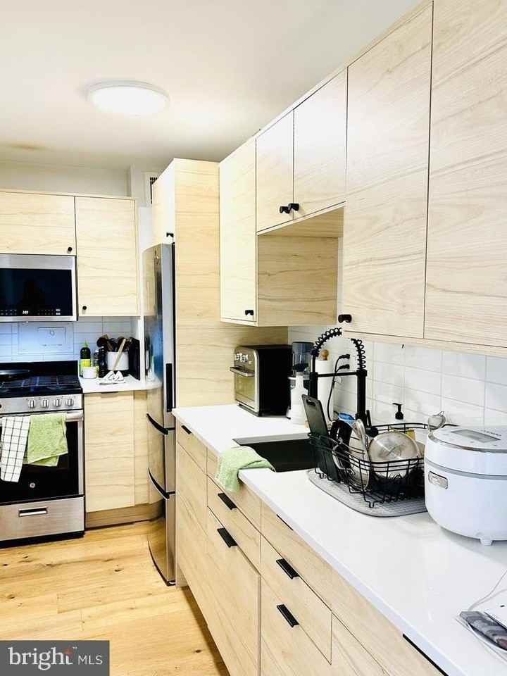 1545 18th St Nw #716 - Photo 2 of 28