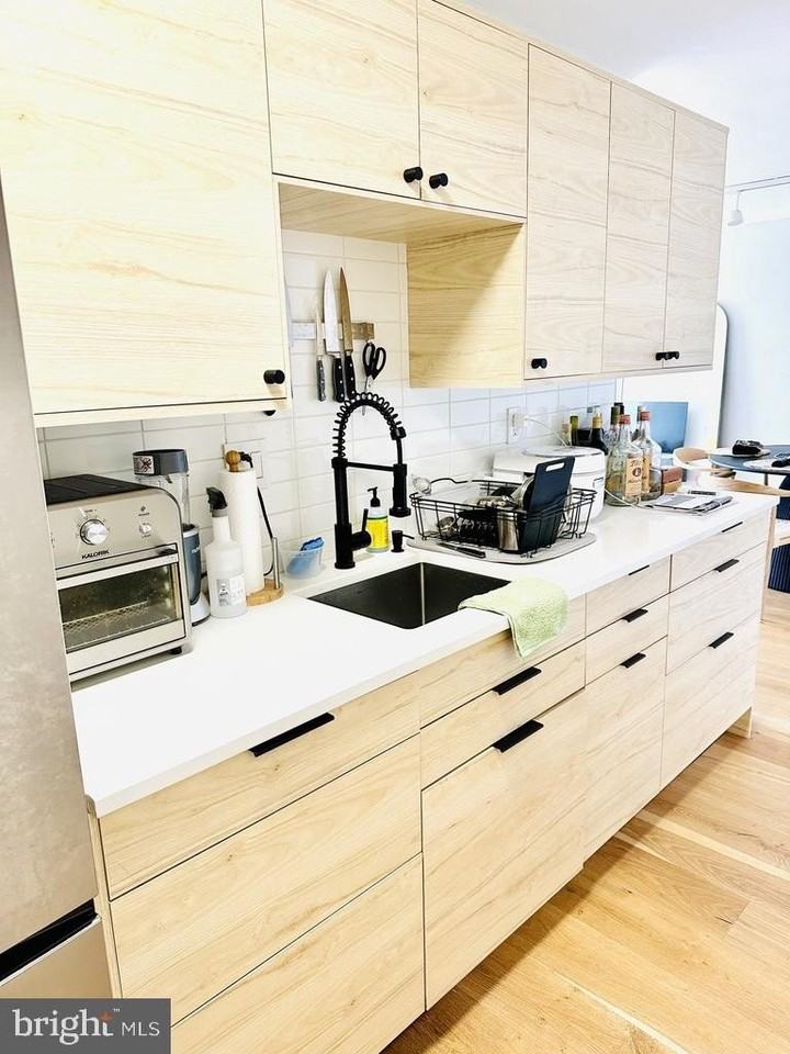 1545 18th St Nw #716 - Photo 3 of 28