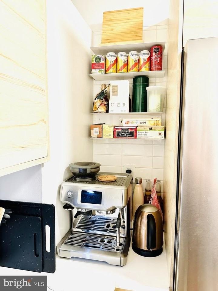 1545 18th St Nw #716 - Photo 4 of 28