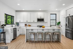 featured image of 3108 Adams St Ne