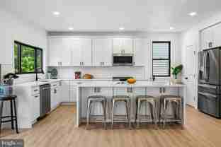 3108 Adams St Ne - Photo 1 of 1