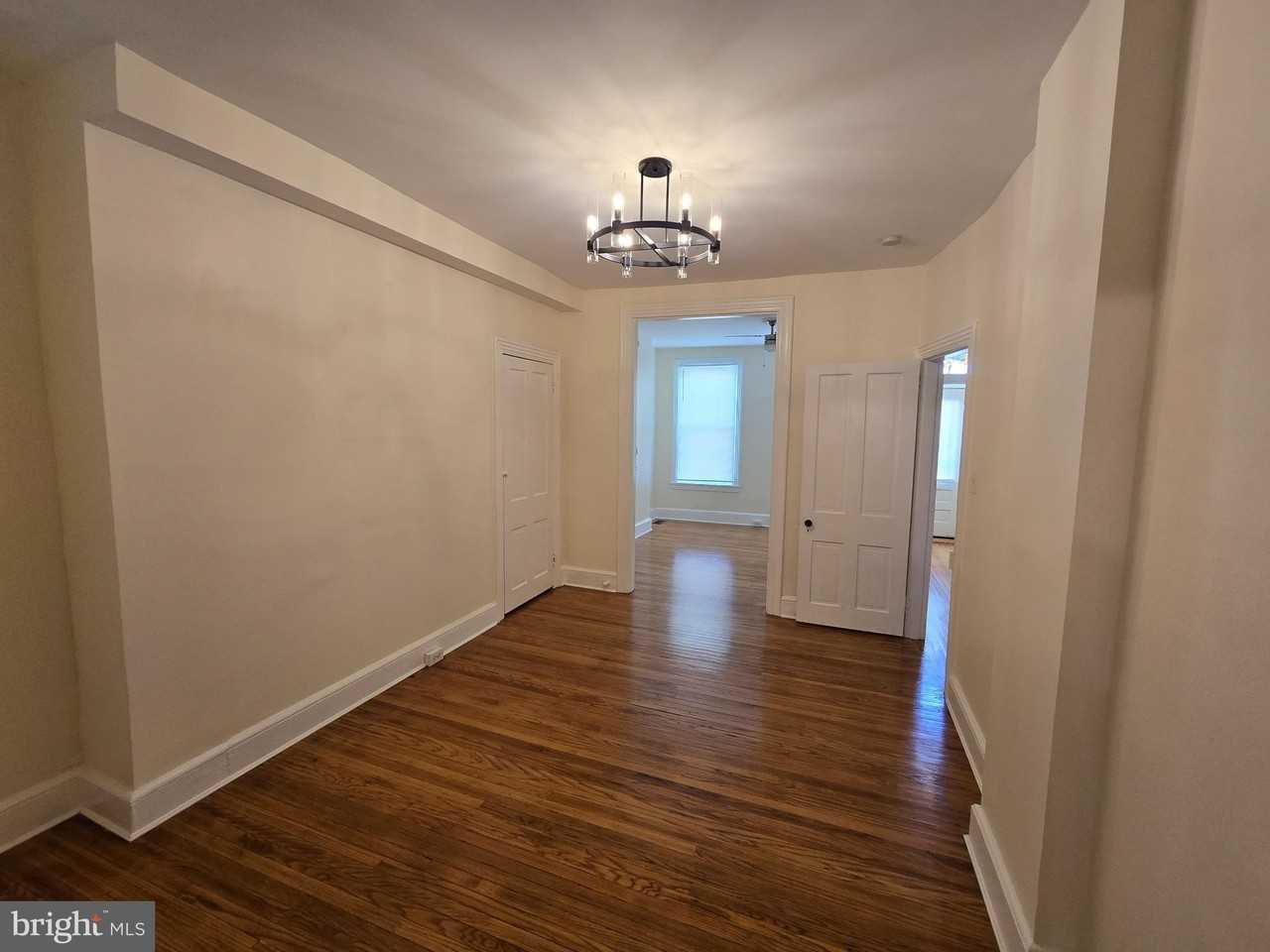 1317 N Walnut St - Photo 5 of 17