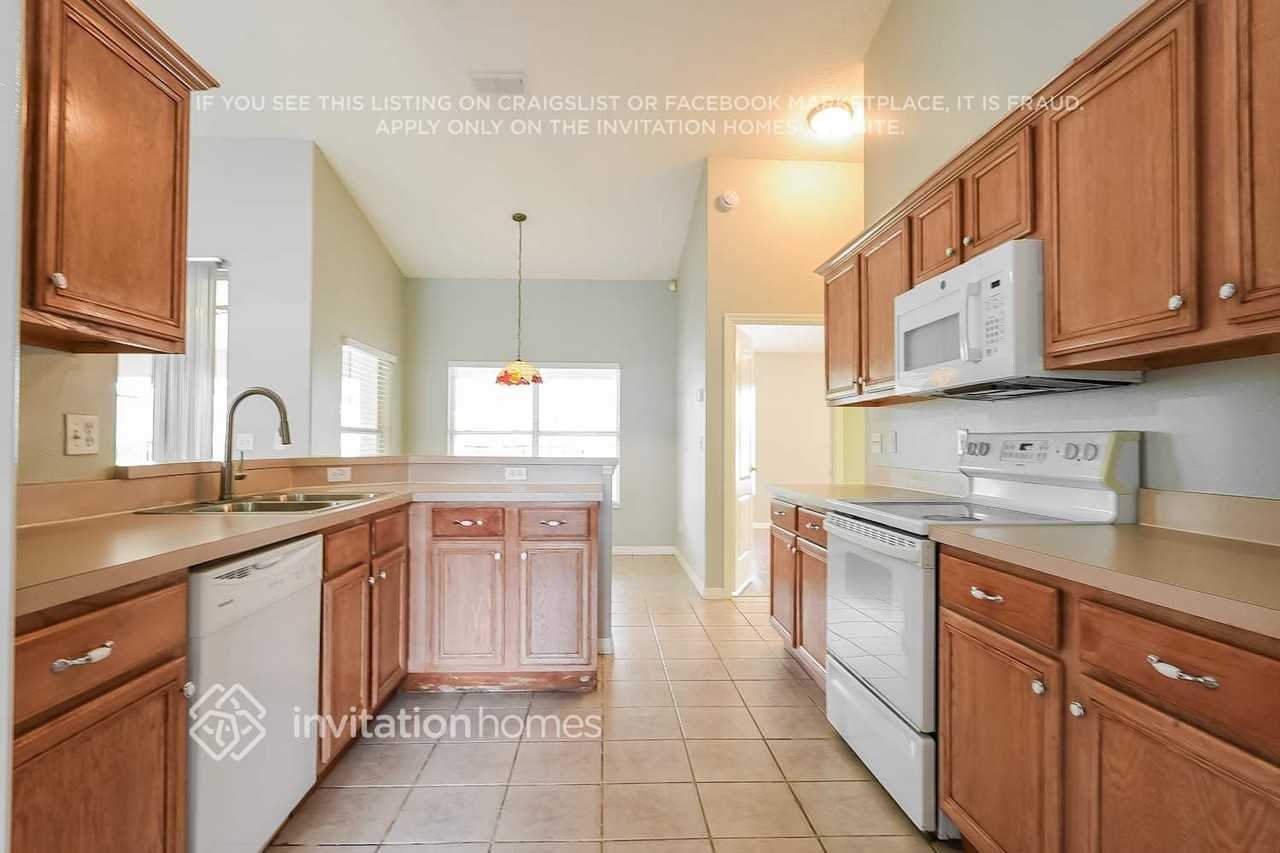10321 Alameda Alma Rd - Photo 6 of 17